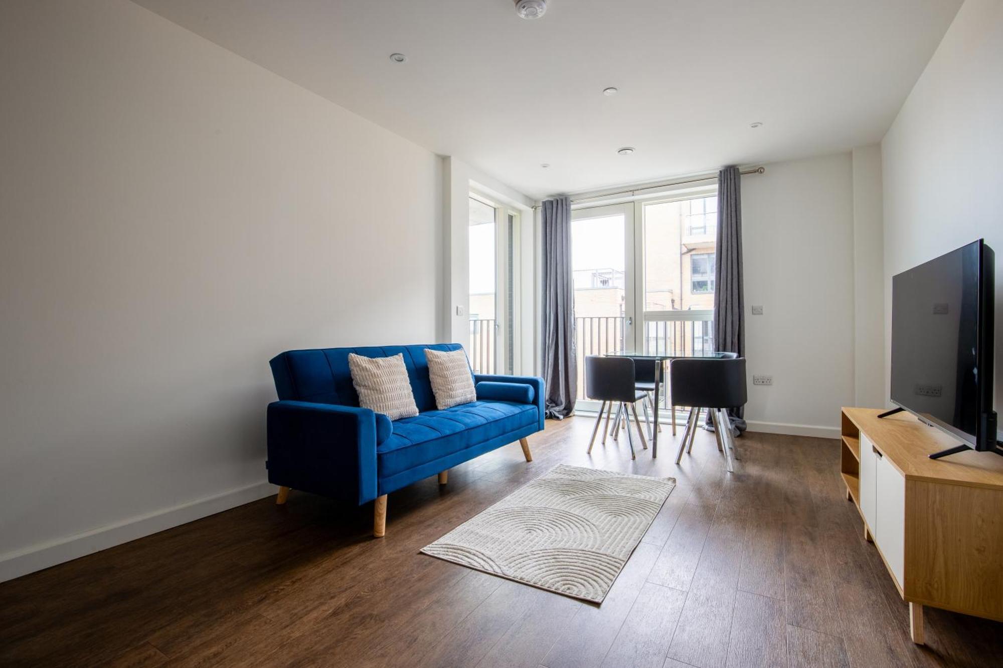 Londwell, Stylish Docklands Flat With Private Terrace